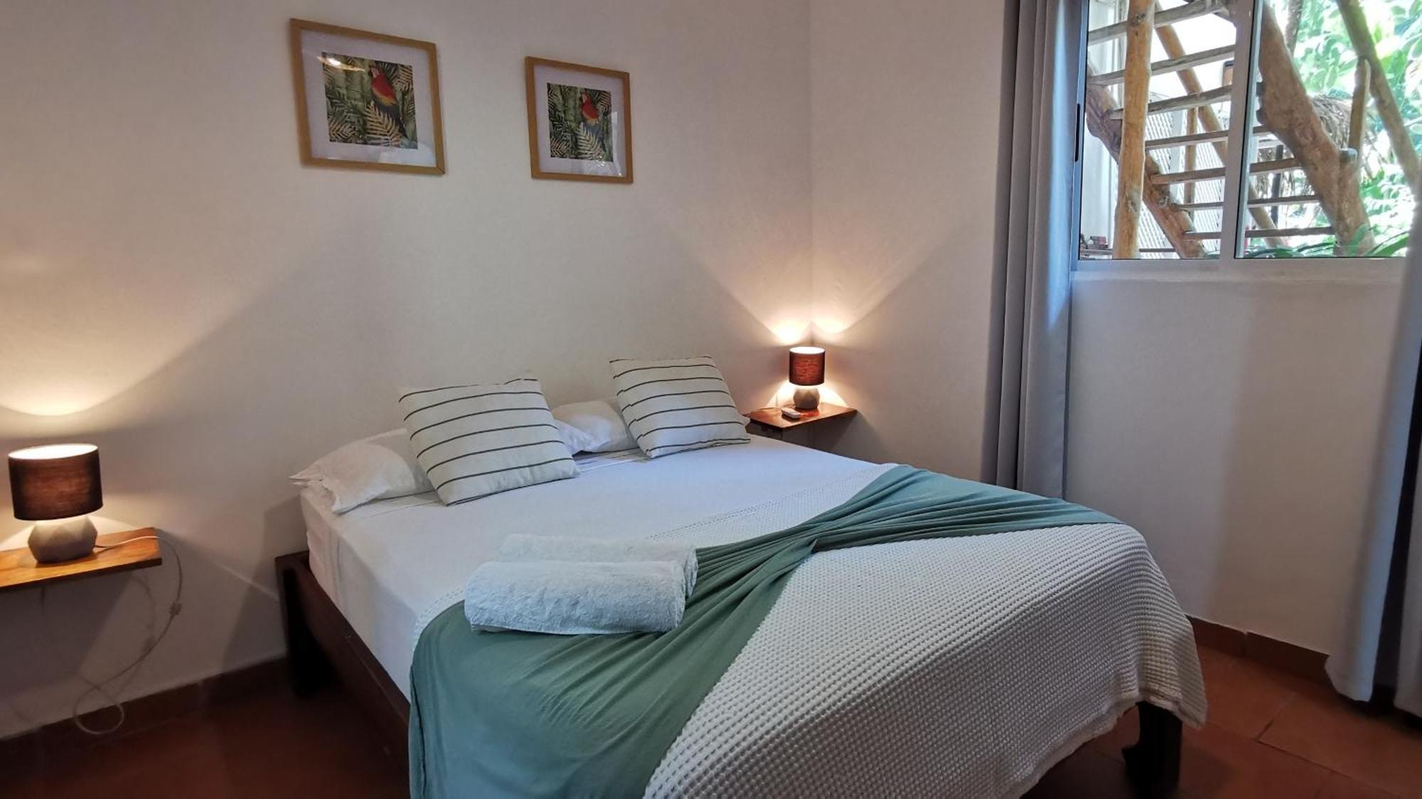 Colibri Apartments - 4 Min Walk To The Beach! Playa Santa Teresa  Zimmer foto